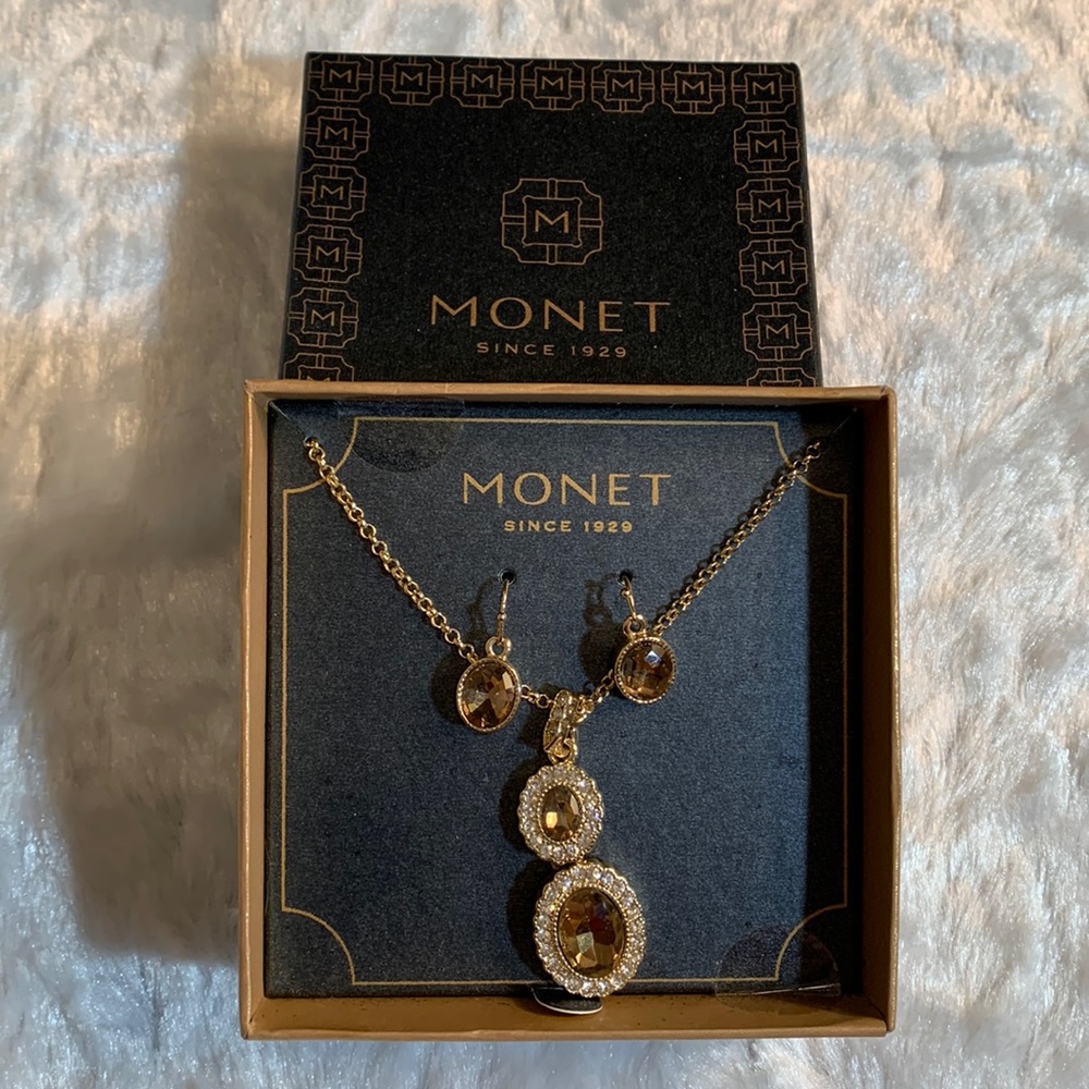 Monet Necklace & Earring Set, NWT